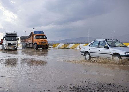 ورود سامانه بارشی قدرتمند به استان بوشهر/ هوای جم سرد می شود