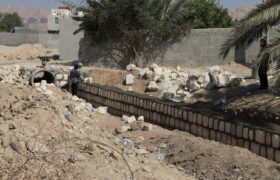 اجرای دیوار حفاظتی محله علی صالحی