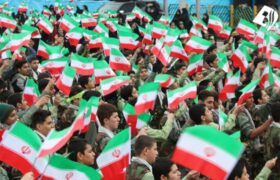 جشن بزرگ انقلاب در شهر بهارستان برگزار می گردد