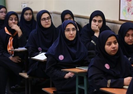 ۳۷ هزار دانش‌آموز دختر استان بوشهر تحت پوشش طرح “آهن‌یاری و ویتامین D ” قرار گرفتند