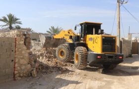 عملیات عقب‌نشینی منزل مسکونی در کوچه طلوع ۱۵ شهر بهارستان در حال انجام است