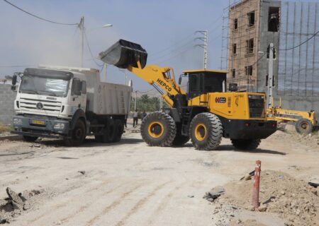 فیلم/ پیشرفت فیزیکی ۷۵ درصدی پروژه زیر سازی و آسفالت خیابان نخلستان شهر بهارستان