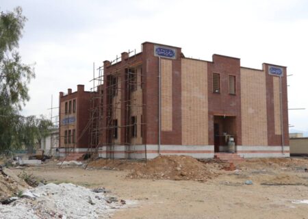 تصاویری از پیشرفت فیزیکی احداث مدرسه کامران شهر بهارستان
